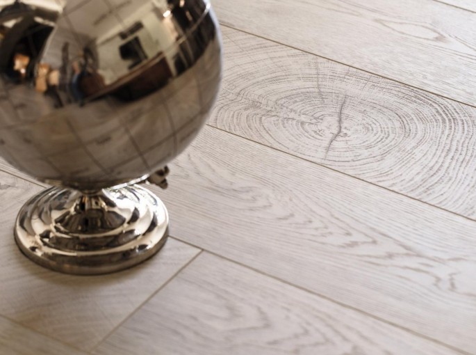K4384 Oak Fresco Leave 10mm w4