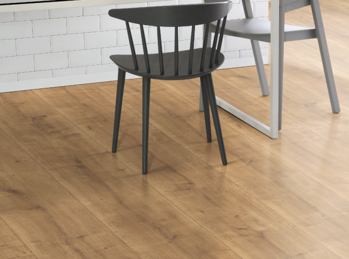 EL2733 Hamilton Oak 8mm Kingsize
