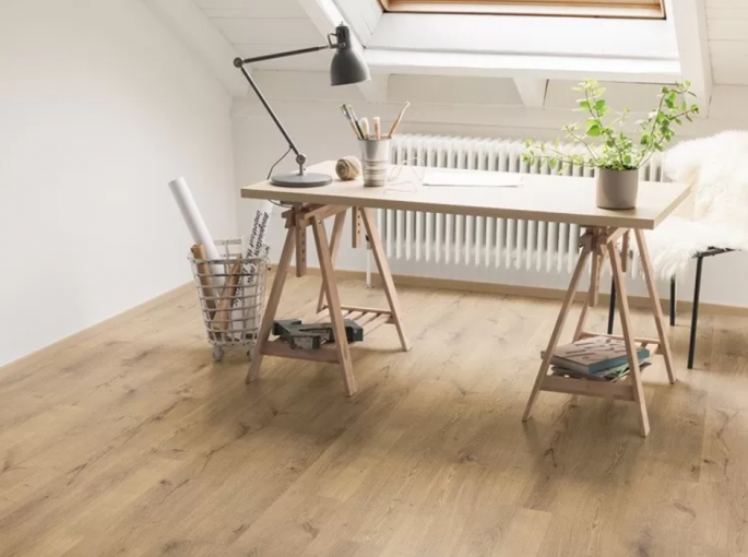 FL953 Natural Oak 10mm
